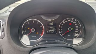 Volkswagen Polo 2011 1.2 TSI COMFORTLINE DSG (7-GEAR)-thumb-9