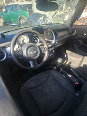 Mini Cooper D 2010-thumb-6