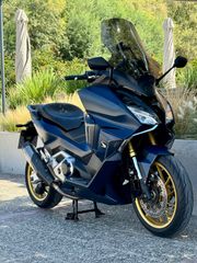 Honda Forza 750 2021