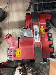 Ασφάλεια πόλου θετικού Ε87-90-92