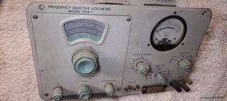 ΚΑΝΤΡΑΝ USA ΠΟΜΠΒΟΣ συλλεκτικο selective voltometer ραδιοπομπος .επικοινωνίας PHLCO sierra California. Αεροσκαφους ηλεκτρονικό βαρόμετρο εποχής 1940 60. αν θέλετε να δείτε όλες τις αγγελίες μου