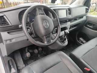 Toyota Proace 2020-thumb-9