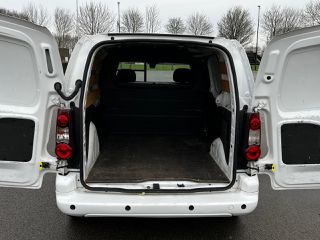 Κλούβα Peugeot 2018 Peugeot Partner - 1.6 BlueHDi 75 L1 Premium Pack-thumb-32