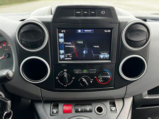 Κλούβα Peugeot 2018 Peugeot Partner - 1.6 BlueHDi 75 L1 Premium Pack-thumb-22