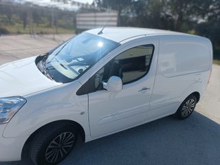 Κλούβα Peugeot 2018 Peugeot Partner - 1.6 BlueHDi 75 L1 Premium Pack-thumb-10