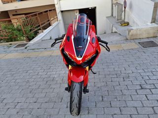 Honda CBR 1000RR 2018 OHLINS BREMBO AKRAPOVIC SC PROJECT AND CARBON COVERS-thumb-2