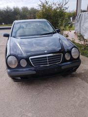 Mercedes-Benz E 200 2000