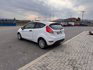 Ford Fiesta 2017-thumb-2