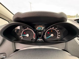 Ford Fiesta 2017-thumb-15