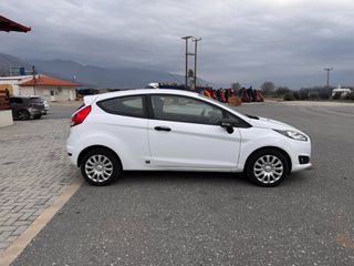 Ford Fiesta 2017-thumb-5