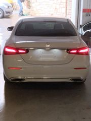 Mercedes-Benz E 200 2022 03 2022