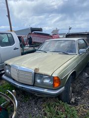 Mercedes-Benz CE 230 1982 Coupé 230 123