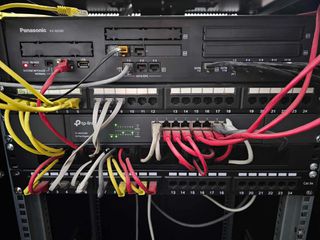 Τηλεφωνικο κεντρο Panasonic με Rack-thumb-7