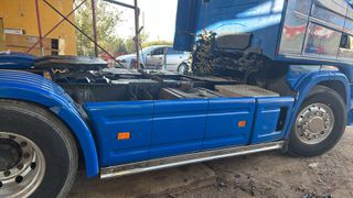 Scania 2003 164-thumb-4