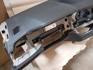 ΤΑΜΠΛΟ ΜΑΥΡΟ ΔΕΡΜΑ ΓΙΑ ΟΛΕΣ ΤΙΣ BMW ΣΕΙΡΑΣ 3 G20 '18 -'24 ΣΕ ΚΑΤΑΣΤΑΣΗ ΚΑΙΝΟΥΡΙΟΥ!!!-thumb-2