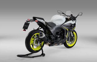 Benelli Tornado 2025 550-thumb-2