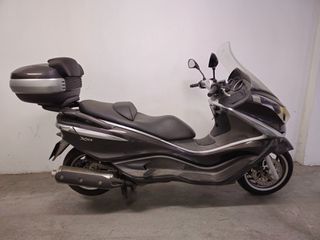 Piaggio X 10 2013-thumb-1