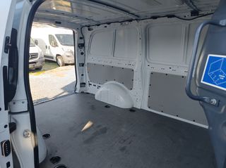 Mercedes-Benz Vito 2016 114 CDI L2H1-thumb-8