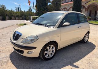 Lancia Ypsilon 2005 1.4cc 95Hp ! ΠΑΝΟΡΑΜΙΚΗ ΟΡΟΦΗ ! ΔΕΡΜΑΤΙΝΟ ΣΑΛΟΝΙ ! 1ο ΧΕΡΙ !