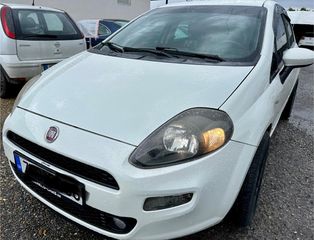 Fiat Grande Punto 2014-thumb-2