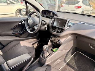 Peugeot 208 2016 1.6 BLUEHDI-thumb-5