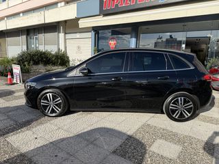 Mercedes-Benz B 180 2020 URBAN-DIESEL-AUTOMATIC-thumb-4