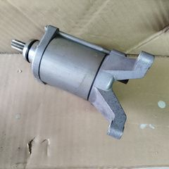 ΜΙΖΑ Dl 650 2013-thumb-1