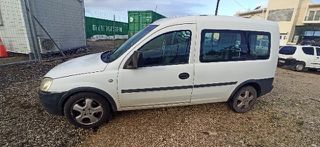 Opel Combo 2006-thumb-1