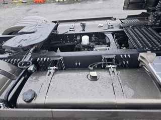 Volvo 2015 FH500 RETARDER-thumb-18
