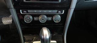 Volkswagen Golf 2014 1.4 TGI Highline NAVI DSG-thumb-19