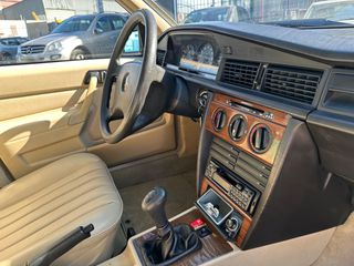 Mercedes-Benz 190 1991 E 1.8 Ελληνικής αντιπροσωπείας 1ο χέρι-thumb-13