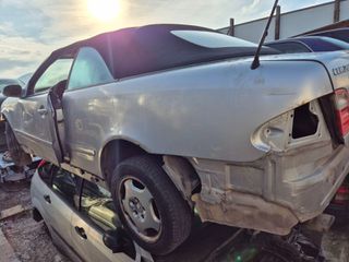 Mercedes CLK200 W208 2000-thumb-2