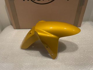 Triumph front mudguard SPEED TRIPLE εμπρός φτερό 210445>461331 T2304823-FE