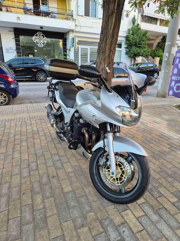 Kawasaki ZR-7 S 2002