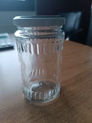 πωλούνται βάζα 370ml