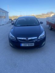 Opel Astra 2011