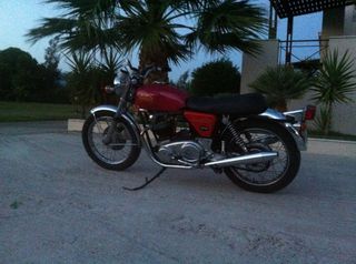 Norton Commando 1971-thumb-3
