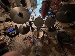 Roland TD-6 v drums