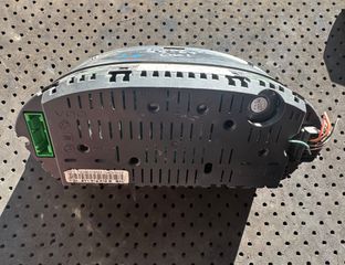 Skoda fabia  καντράν-thumb-1