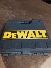 Dewalt δραπανοκατσάβιδο