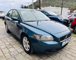 Volvo S40 2006 S40 1.8 MOMENTUM