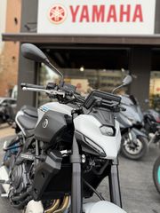 Yamaha MT-07 2025-thumb-1