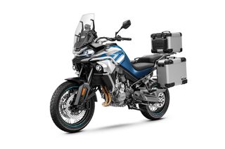 CFmoto 800ΜΤ Sport 2026 ΜΕ ΔΩΡΟ ΤΡΙΒΑΛΙΤΣΟ CRAFTED-thumb-1