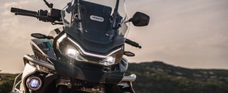 CFmoto 800ΜΤ Sport 2026 ΜΕ ΔΩΡΟ ΤΡΙΒΑΛΙΤΣΟ CRAFTED-thumb-6