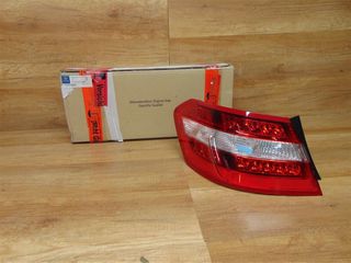 ΓΝΗΣΙΟ ΠΙΣΩ ΕΞΩΤ. ΦΑΝΑΡΙ ΑΡΙΣΤ. ΓΙΑ W212 *A2128200164*