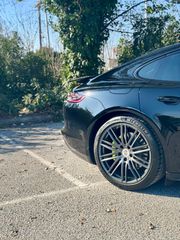 Porsche Panamera 2017 4 E-HYBRID-thumb-12