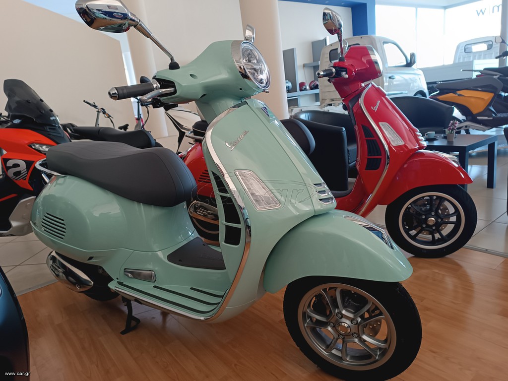 Vespa GTS 300 2024