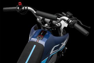 CFmoto 2025 CX-2E-thumb-2