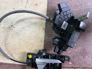 Κλειδαριές  μπετουγια FORD MONDEO 857A-A21812-CA 924023200