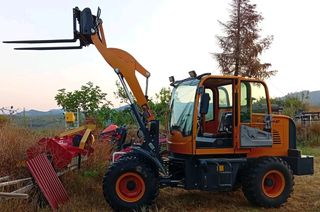 Φορτωτής Με Λάστιχα 2025 Φορτωτής 1.000 κιλά, πετρελαιοκίνητος, 4×4, σπαστός, Euro 2…